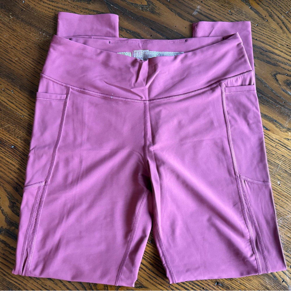 Victora’s Secret Leggings, With Pocket